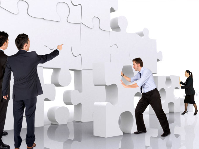 Serrano & Castelo, Economistas